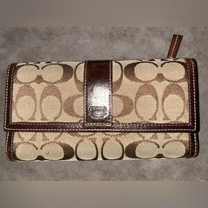 Coach wallet